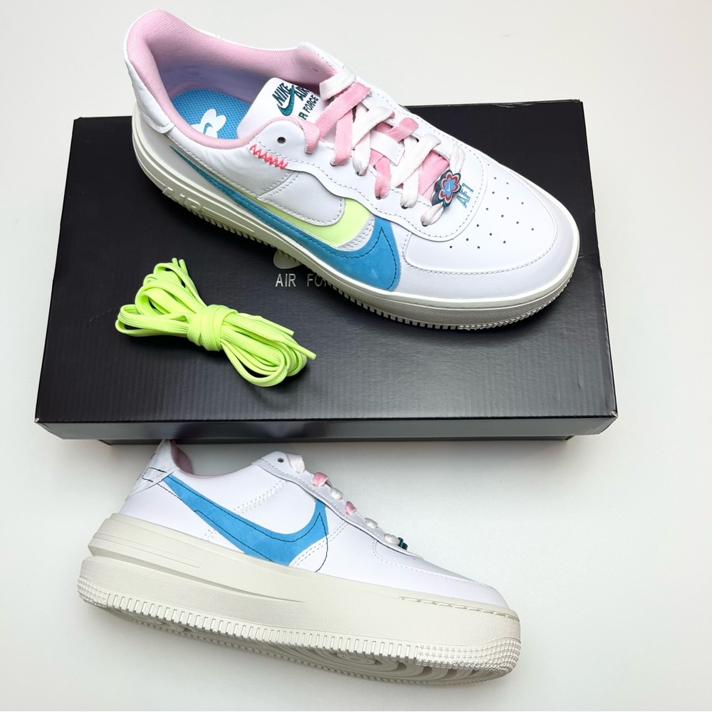 NWT Nike Air Force 1 Platform PLT.AF.FORM Sneakers white pink blue Women’s 7.5